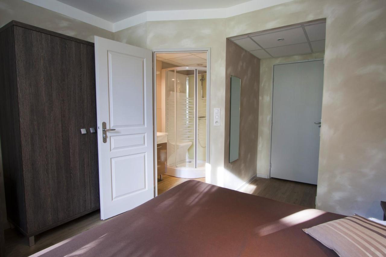 Logis La Residence Le Val-d'Ajol Exterior foto